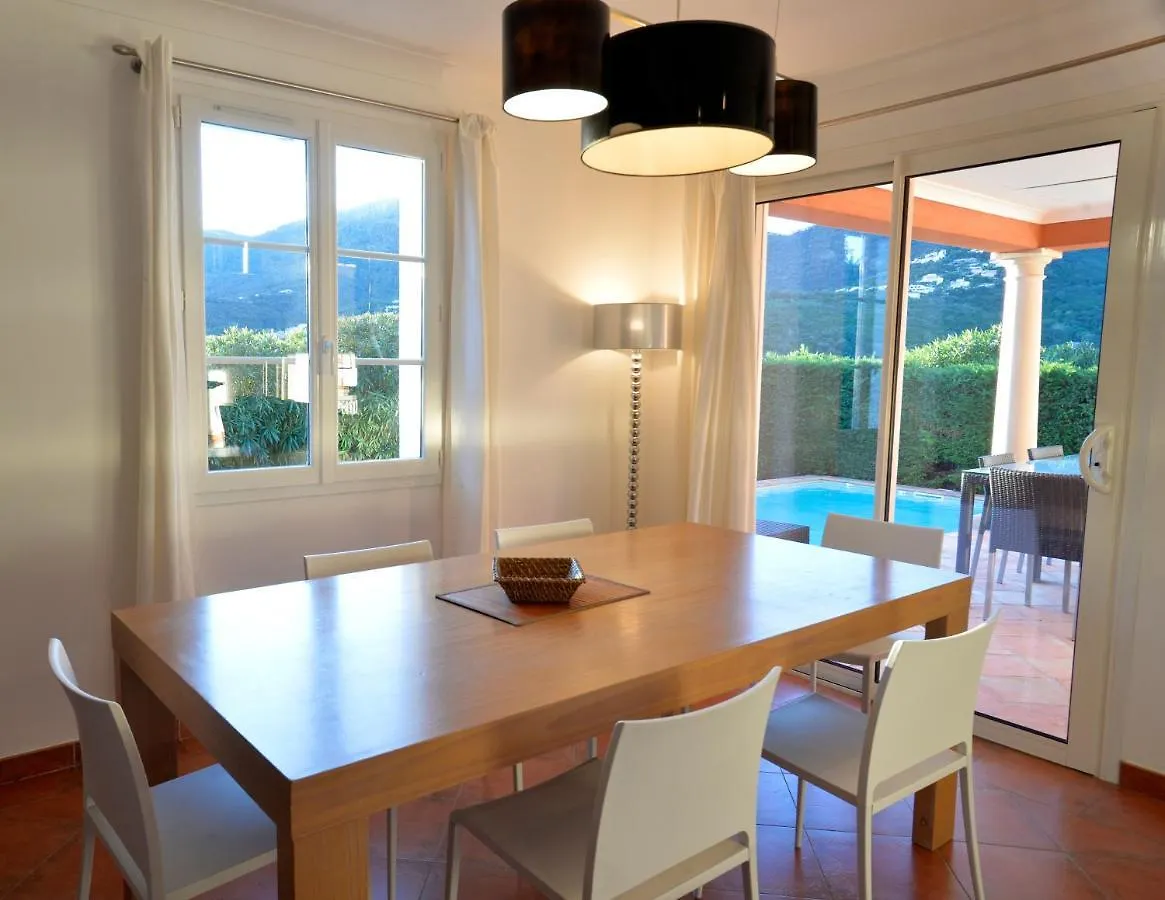 Lagrange Vacances - Le Domaine De L'Eilen Cavalaire-sur-Mer 0*,